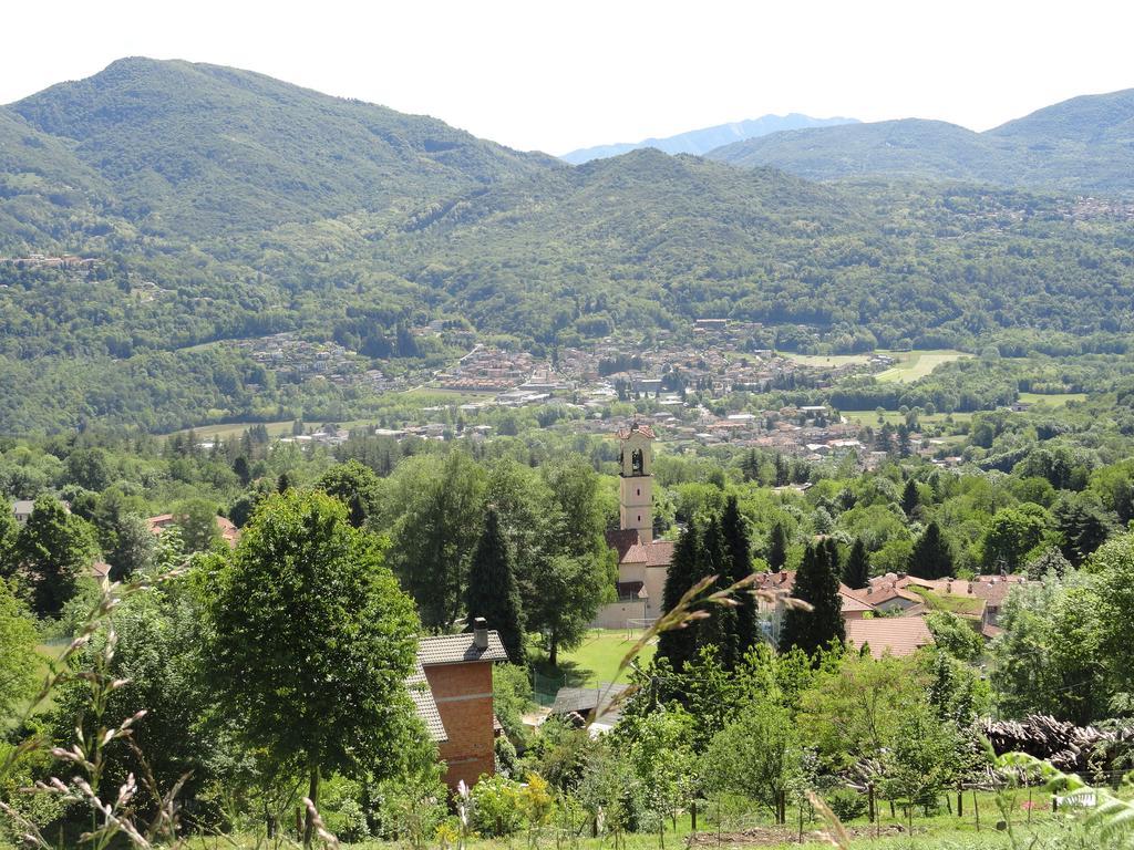 La Casa Del Borgo Bed & Breakfast Brissago-Valtravaglia Exterior foto